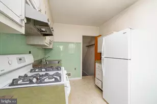 1016 Clayton Rd, Wilmington, DE 19805 - Photo 7