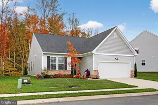 663 Mayfield Fls Dr, Newark, DE 19702 - Photo 1