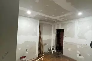 321 E 9th St, Wilmington, DE 19801 - Photo 5