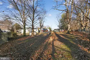 35 Old Manor Rd, Newark, DE 19711 - Photo 21