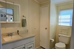 614 S Huckleberry Ave, Bear, DE 19701 - Photo 17