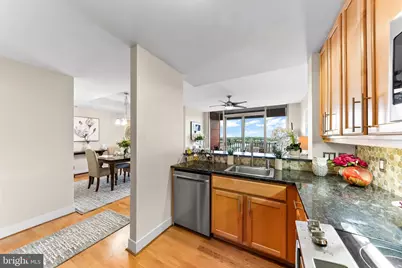 105 Christina Landing Drive #903, Wilmington, DE 19801 - Photo 9