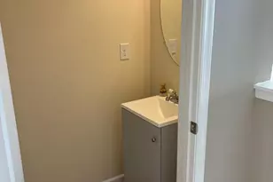 526 S Twin Lakes Blvd, Newark, DE 19711 - Photo 9