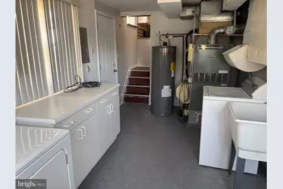 8 N Avon Drive, Claymont, DE 19703 - Photo 17