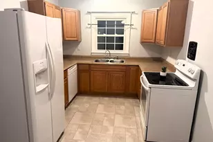 886 Broadfield Dr, Newark, DE 19713 - Photo 5