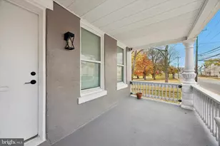 222 E 30th St, Wilmington, DE 19802 - Photo 3