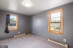 605 5th St, Delaware City, DE 19706 - Photo 17