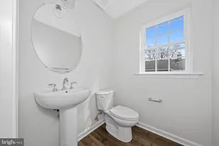 31 Memorial Dr, New Castle, DE 19720 - Photo 17