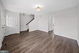 31 Memorial Dr, New Castle, DE 19720 - Photo 11