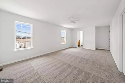 31 Memorial Drive, New Castle, DE 19720 - Photo 23