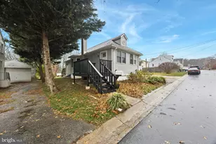 6 Laurel Ave, Wilmington, DE 19809 - Photo 1