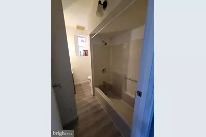 210 E 14th Street, Wilmington, DE 19801 - Photo 9