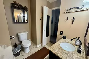 8 Honeysuckle Dr, Newark, DE 19702 - Photo 21