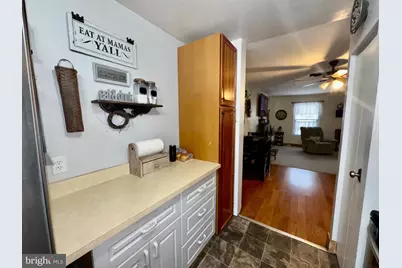 8 Honeysuckle Drive, Newark, DE 19702 - Photo 5