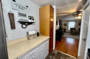 8 Honeysuckle Dr, Newark, DE 19702 - Photo 5