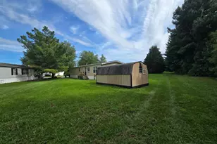 731 N Huckleberry Ave, Bear, DE 19701 - Photo 37
