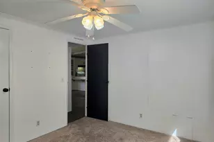 731 N Huckleberry Ave, Bear, DE 19701 - Photo 25
