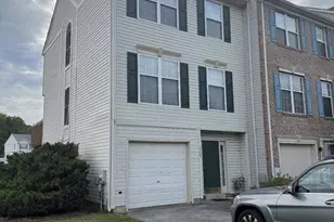 328 Norman Dr, Newark, DE 19702 - Photo 1