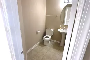 328 Norman Dr, Newark, DE 19702 - Photo 5