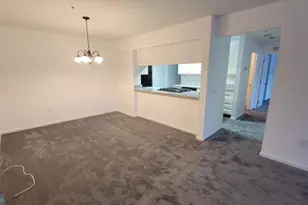 1402 Waters Edge Dr, Newark, DE 19702 - Photo 3