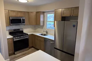 13 Center Cir, Wilmington, DE 19808 - Photo 9