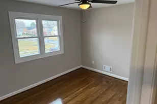 13 Center Cir, Wilmington, DE 19808 - Photo 15