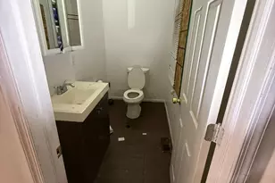 803 W 7th St, Wilmington, DE 19801 - Photo 11