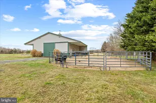 679 Oak Hill School Rd, Townsend, DE 19734 - Photo 37