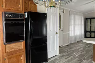 1025 11th Ave, Wilmington, DE 19808 - Photo 7