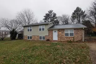 2 Hawkesbury Ct, Newark, DE 19702 - Photo 1