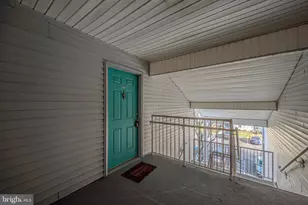 410 Ashton Ln, New Castle, DE 19720 - Photo 3