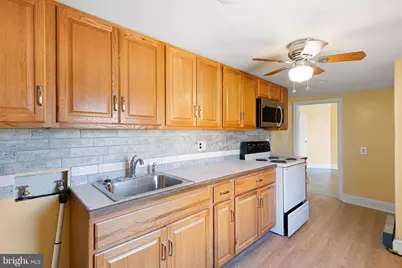 411 W 8th Street, Wilmington, DE 19801 - Photo 39