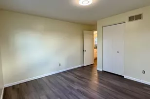 303 Oregon Ave, New Castle, DE 19720 - Photo 29