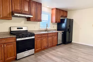 303 Oregon Ave, New Castle, DE 19720 - Photo 9