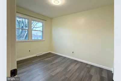 303 Oregon Avenue, New Castle, DE 19720 - Photo 25