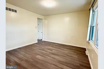 303 Oregon Avenue, New Castle, DE 19720 - Photo 33