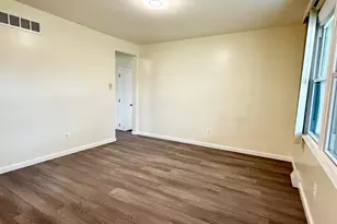 303 Oregon Ave, New Castle, DE 19720 - Photo 33