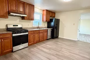 303 Oregon Ave, New Castle, DE 19720 - Photo 13