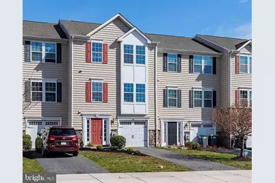 371 Latrobe Drive, Newark, DE 19702 - Photo 1