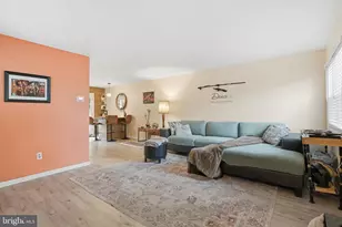 161 Valley Cir, Newark, DE 19711 - Photo 3