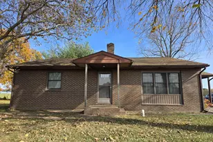 612 S Chapel St, Newark, DE 19713 - Photo 1