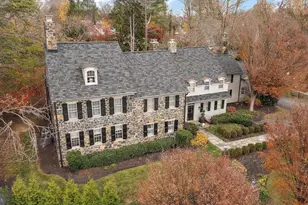 302 Stone Brook Dr, Wilmington, DE 19807 - Photo 1