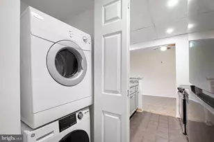 27603 Valley Run Dr, Wilmington, DE 19810 - Photo 7