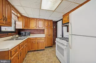 318 Marsh Ln, Wilmington, DE 19804 - Photo 7