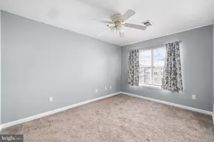 806 Waters Edge Dr, Newark, DE 19702 - Photo 9