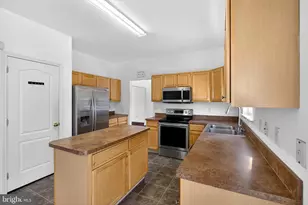 2 Foxfield Ct, Bear, DE 19701 - Photo 17