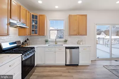 815 Brant Drive, New Castle, DE 19720 - Photo 5