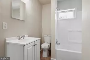 321 W 29th St, Wilmington, DE 19802 - Photo 11