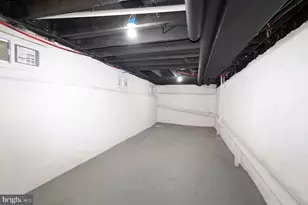 2103 N Locust St, Wilmington, DE 19802 - Photo 27