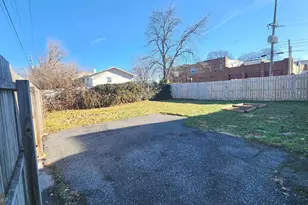 1303 Newport Gap Pike, Wilmington, DE 19804 - Photo 17